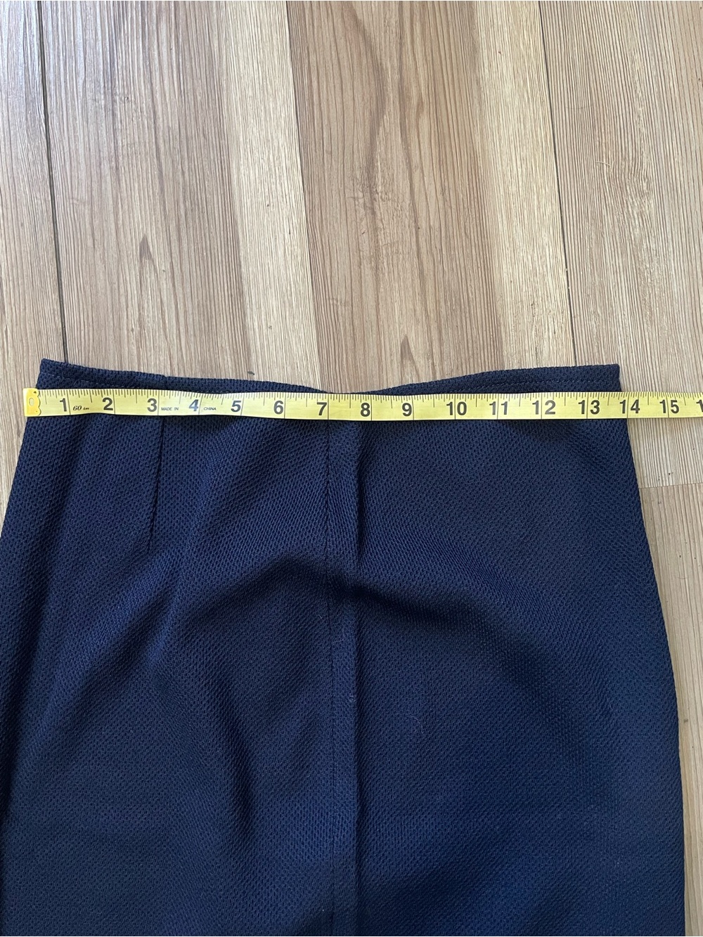 St. John Caviar Navy Blue Pique Knit Pencil Skirt Wool Blend - Picture 3 of 6